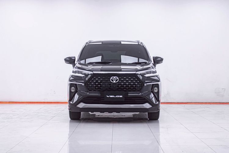 Toyota Veloz 2022 1.5 Smart Utility-car เบนซิน ไม่ติดแก๊ส เกียร์อัตโนมัติ ดำ รูปที่ 4