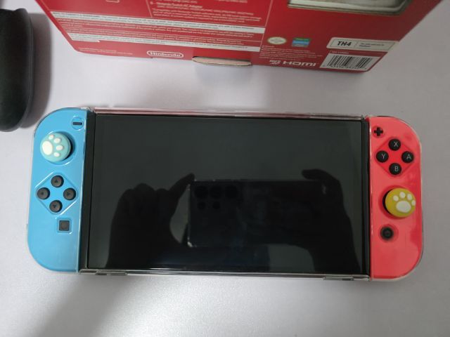 เกมส์นินเทนโด และอุปกรณ์ เชื่อมต่อไร้สายได้ Nintendo switch OLED 