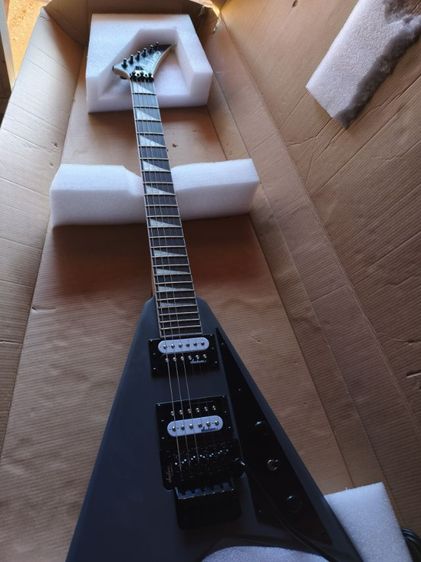 jackson js32 rhoads สภาพใหม่ๆแทบไม่ได้ใช้งาน