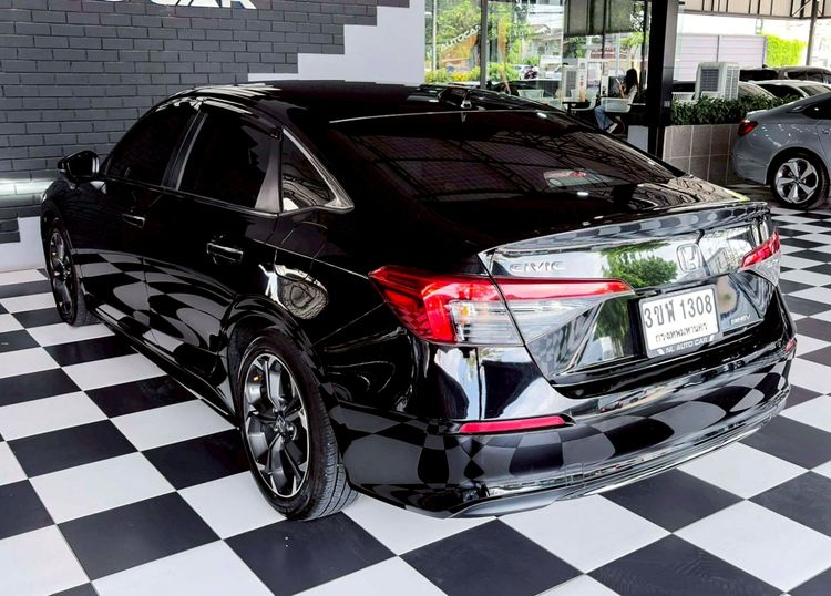 Honda Civic 2023 2.0 eHEV EL+ Sedan ไฮบริด ไม่ติดแก๊ส เกียร์อัตโนมัติ ดำ รูปที่ 4