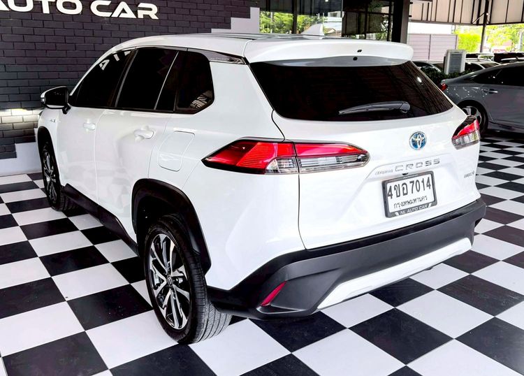 Toyota Corolla Cross 2021 1.8 Hybrid Premium Utility-car ไฮบริด ไม่ติดแก๊ส เกียร์อัตโนมัติ ขาว รูปที่ 3