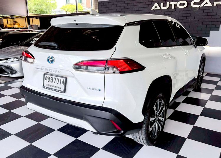 Toyota Corolla Cross 2021 1.8 Hybrid Premium Utility-car ไฮบริด ไม่ติดแก๊ส เกียร์อัตโนมัติ ขาว รูปที่ 4