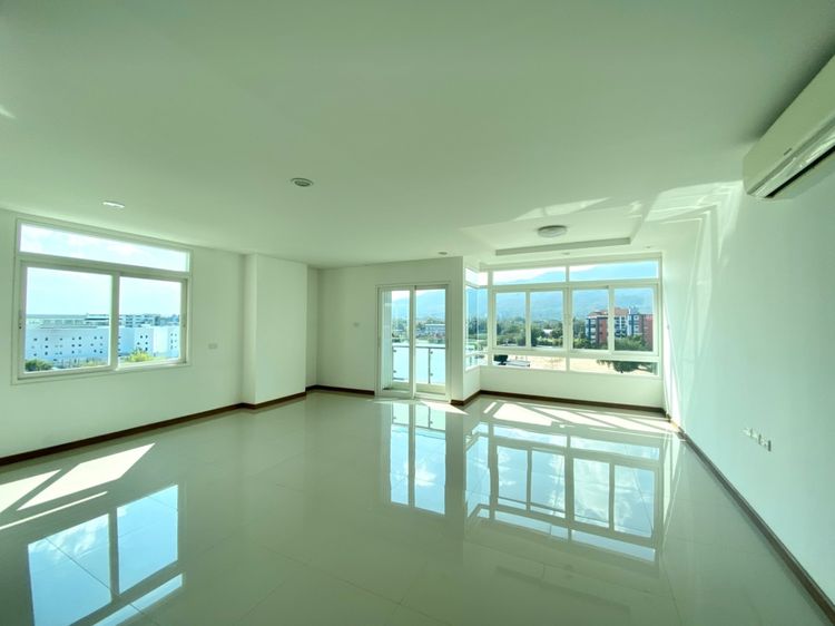 For Sale 2Bedroom, 2Bathroom Condominium at The Unique Condo  Nimman