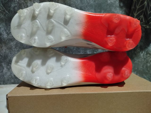 รองเท้าสตั๊ด adidas X Speedflow.2 HG AG
รองท็อปสายสปีด
Size : 42 หรือ 265
  รูปที่ 4