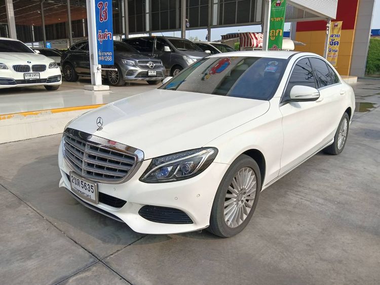 รถ Mercedes-Benz C-Class C300 สี ขาว