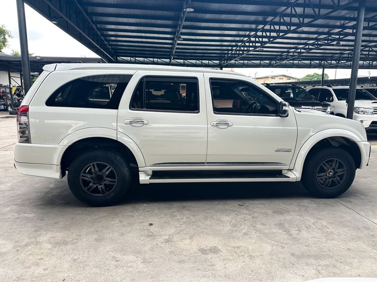 Isuzu MU-7 2011 3.0 Choiz Utility-car ดีเซล เกียร์อัตโนมัติ ขาว รูปที่ 4
