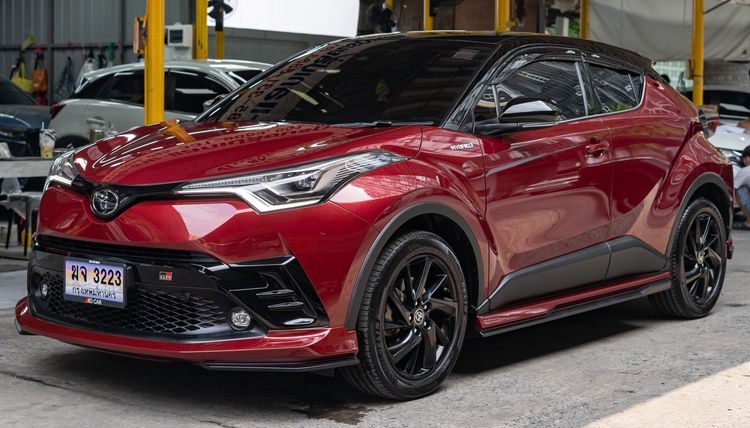 Toyota C-HR 2022 1.8 HEV GR Sport Utility-car ไฮบริด ไม่ติดแก๊ส เกียร์อัตโนมัติ แดง
