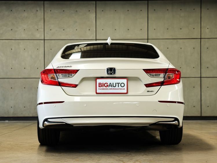 Honda Accord 2021 2.0 e:HEV EL+ Sedan ไฮบริด ไม่ติดแก๊ส เกียร์อัตโนมัติ ขาว รูปที่ 4
