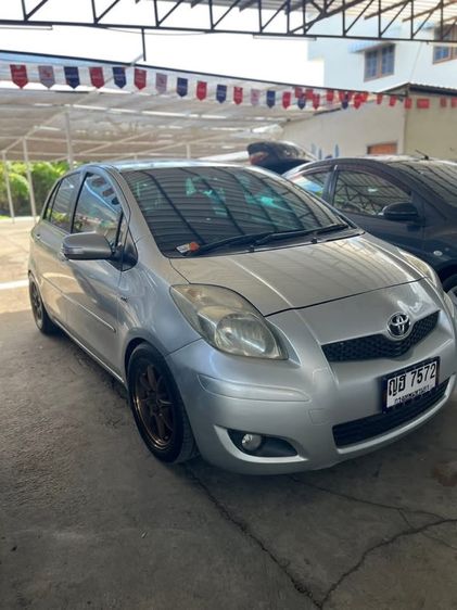 Toyota Yaris 2010 1.2 G Sedan เบนซิน ไม่ติดแก๊ส เกียร์อัตโนมัติ เทา รูปที่ 2