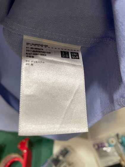 เสื้อเชิ้ตแขนสั้น แบรนด์ Uniqlo มือสอง รูปที่ 4