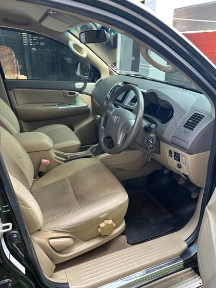 Toyota Hilux Vigo Champ 2012 Double Cab 3.0 G Prerunner Pickup ดีเซล ไม่ติดแก๊ส เกียร์ธรรมดา ดำ รูปที่ 2