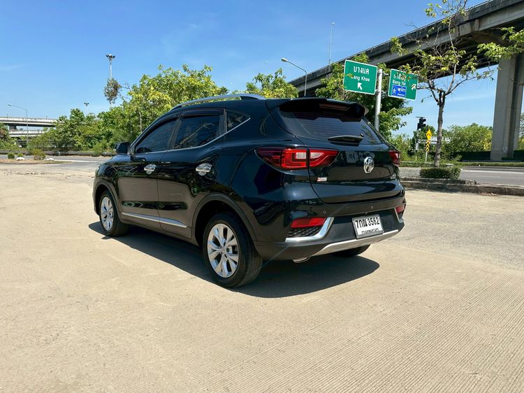 MG ZS 2018 1.5 D Utility-car เบนซิน ไม่ติดแก๊ส เกียร์อัตโนมัติ ดำ รูปที่ 4