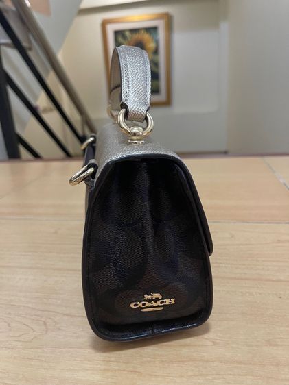 Coach Tilly Top Handle รูปที่ 4