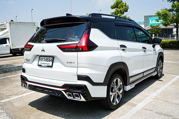 Mitsubishi Xpander Cross 2024 1.6 HEV Utility-car ไฮบริด เกียร์อัตโนมัติ ขาว รูปที่ 3