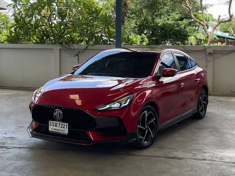รถ MG MG5 1.5 X สี แดง