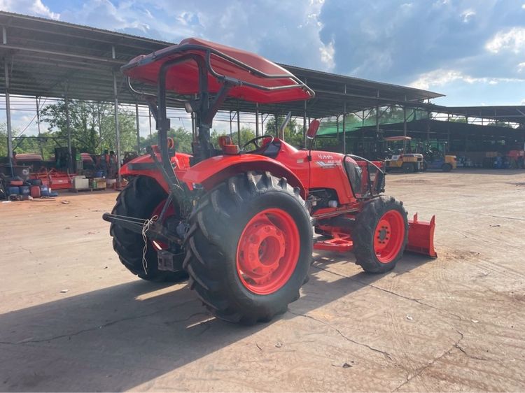 ดันแรง พร้อมดัน คันใหญ่ ใช้ดี รถไถคูโบต้ารุ่น MU5702ใบดันดินหน้า ผาน 1 ตัว ดาวน์   0 บาท สนใจโทรสอบถามหรือมาดูที่ร้านเราได้จ้า รูปที่ 15