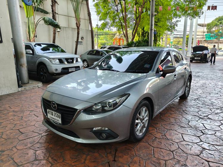 Mazda Mazda3 2015 2.0 S Sports Sedan เบนซิน ไม่ติดแก๊ส เกียร์อัตโนมัติ เทา รูปที่ 3