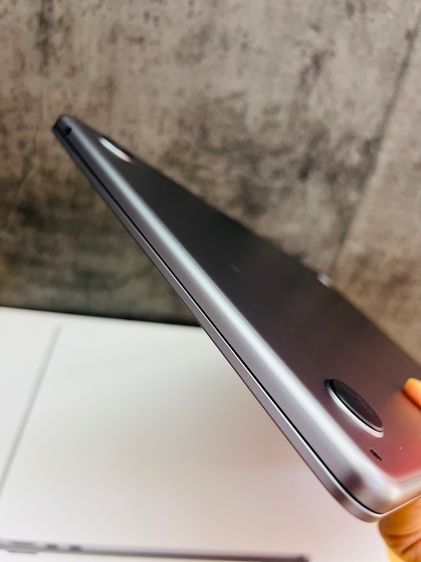 MacBook Air M2 2022 (ประกันศูนย์) รูปที่ 8