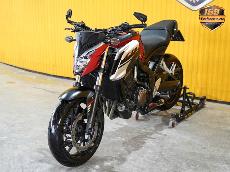 HONDA CB650F ปี 2017 ดาวห์เริ่มต้นที่  39,000 บ. 