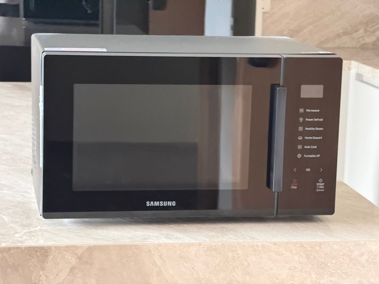 ไมโครเวฟ 30 ลิตร MS30T5018UK ST พร้อมด้วย Healthy Steam