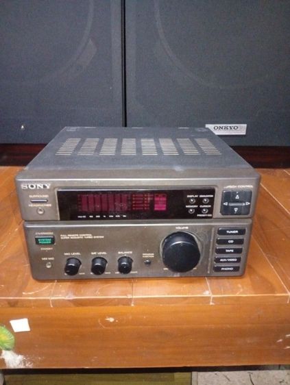 เครื่องเสียงไฮไฟ แอมป์ SONY FH-E929 รุ่นเสียงเสียงดียอดนิยม พร้อมใช้งาน ไฟ220V 
EQ ปรับแต่งเสียงสมบูรณ์ เสียงดีจริงรุ่นนี้  มีภาคPHONO สวยสมบูรณ์ ไฟกราฟฟิกEQวิ่งสวยมาก งานพิมพ์นิยม
