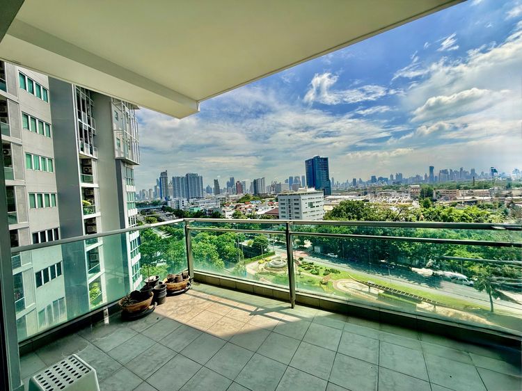 RARE ITEM คอนโดอารมณ์บ้าน 165 ตร.ม. 3 ห้องนอน ระเบียงใหญ่ทิศเหนือ วิวเมืองโล่ง The Star Estate at Narathiwas ใกล้สาทร ราคาดีที่สุดในทำเล