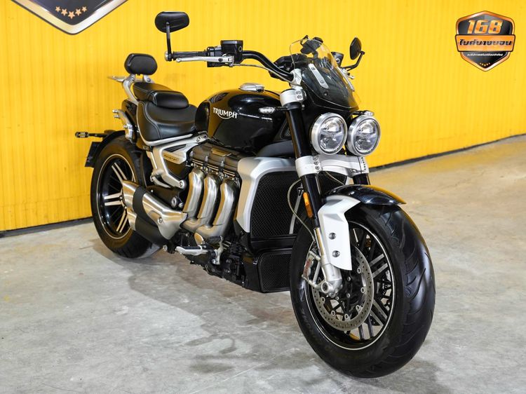 Triumph ROCKET 3 GT จดปี 2022 ฟรีดาวน์ออกรถใช้เงิน 0 บาท รูปที่ 11