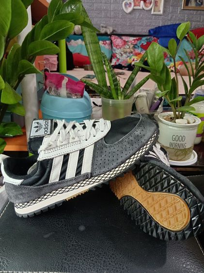 รองเท้า adidas Originals City Marathon PT สี Core Black 