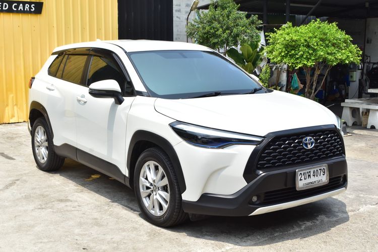 Toyota Corolla Cross 2022 1.8 Hybrid Smart Utility-car ไฮบริด ไม่ติดแก๊ส เกียร์อัตโนมัติ ขาว รูปที่ 3