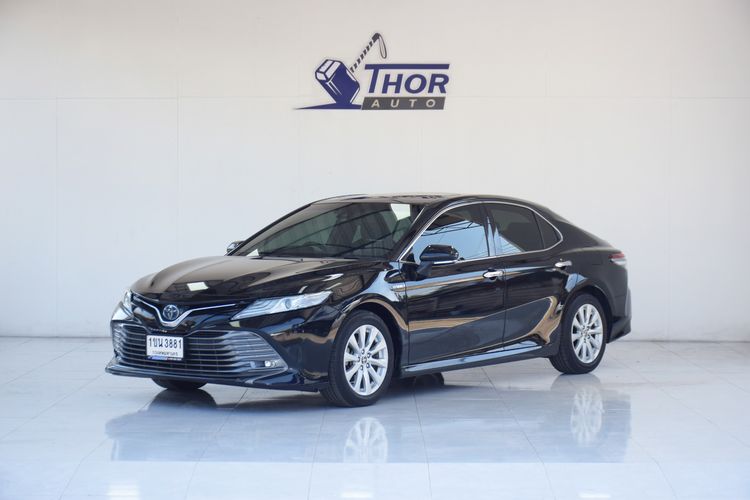 รถ Toyota Camry 2.5 Hybrid Premium สี ดำ