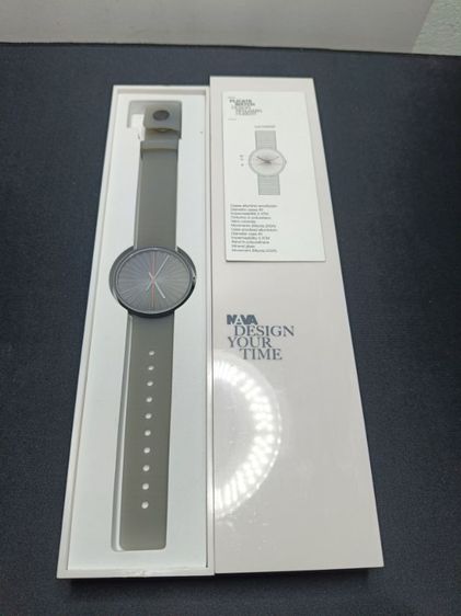 นาฬิกา NAVA Design รุ่น Plicate (Grey)  ดีไซน์โดย Benjamin Hubert อุปกรณ์ครบกล่อง รูปที่ 7