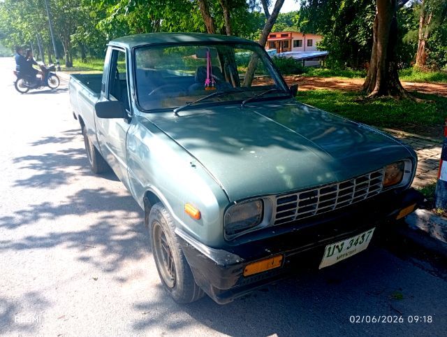 Mazda Familia 1988 1.4 STD Pickup เบนซิน ไม่ติดแก๊ส เกียร์ธรรมดา เบจ รูปที่ 3