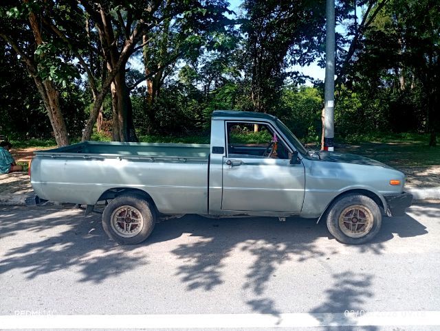 Mazda Familia 1988 1.4 STD Pickup เบนซิน ไม่ติดแก๊ส เกียร์ธรรมดา เบจ รูปที่ 4