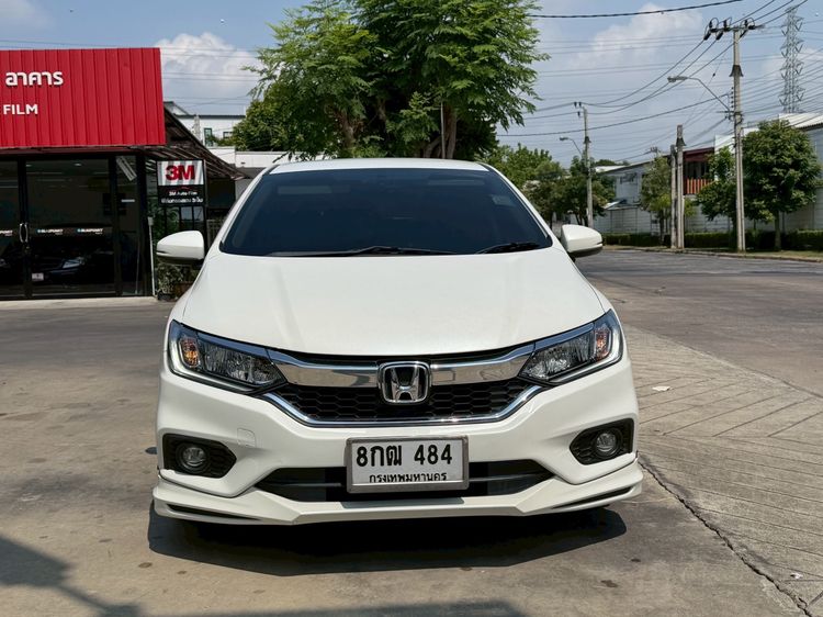 Honda City 2018 1.5 V Plus i-VTEC Sedan ดีเซล ไม่ติดแก๊ส เกียร์อัตโนมัติ ขาว