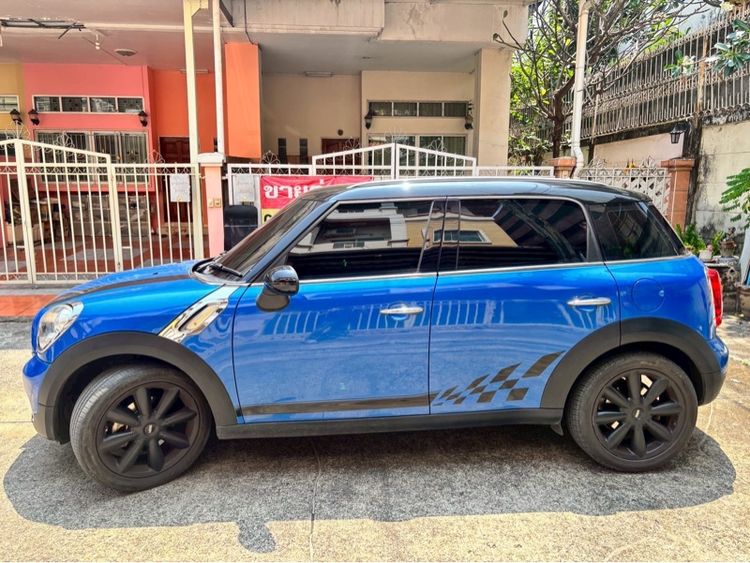 รถ Mini COUNTRYMAN 2.0 D สี น้ำเงิน