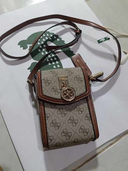 หญิง น้ำตาล หนัง PU กระเป๋าสะพายข้าง GUESS แท้มือสอง