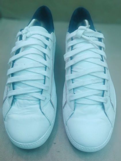 รองเท้าผ้าใบ  Lacoste