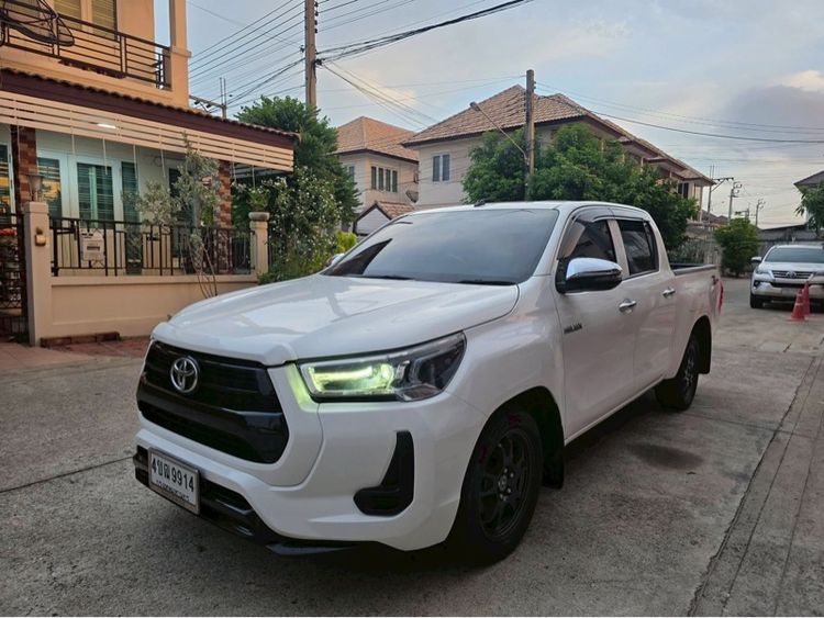 Toyota Hilux Revo 2023 2.4 E Pickup ดีเซล ไม่ติดแก๊ส เกียร์อัตโนมัติ ขาว รูปที่ 4