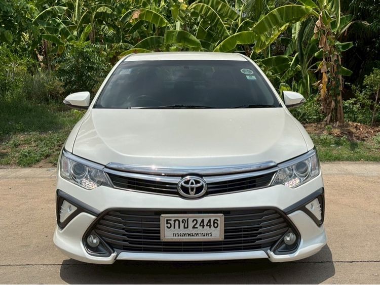 Toyota Camry 2015 2.0 G Extremo Sedan เบนซิน ไม่ติดแก๊ส เกียร์อัตโนมัติ ขาว รูปที่ 2