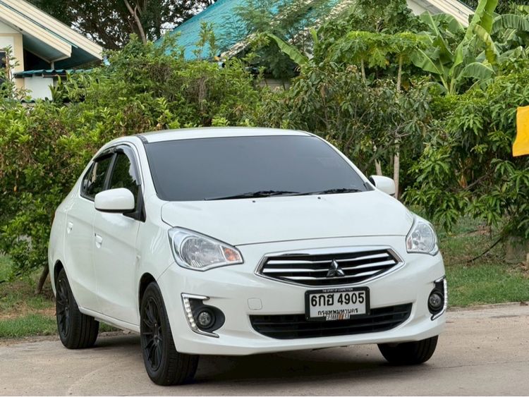 Mitsubishi Attrage 2017 1.2 GLX Sedan เบนซิน ไม่ติดแก๊ส เกียร์อัตโนมัติ ขาว รูปที่ 4