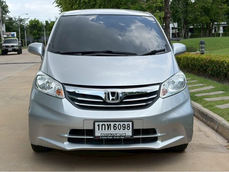 Honda Freed 2013 1.5 EL Van เบนซิน ไม่ติดแก๊ส เกียร์อัตโนมัติ ขาว รูปที่ 3