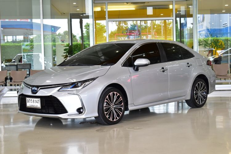 Toyota Altis 2019 1.8 Hybrid High Sedan ไฮบริด ไม่ติดแก๊ส เกียร์อัตโนมัติ เทา