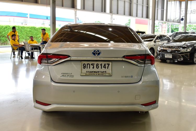 Toyota Altis 2019 1.8 Hybrid High Sedan ไฮบริด ไม่ติดแก๊ส เกียร์อัตโนมัติ เทา รูปที่ 4