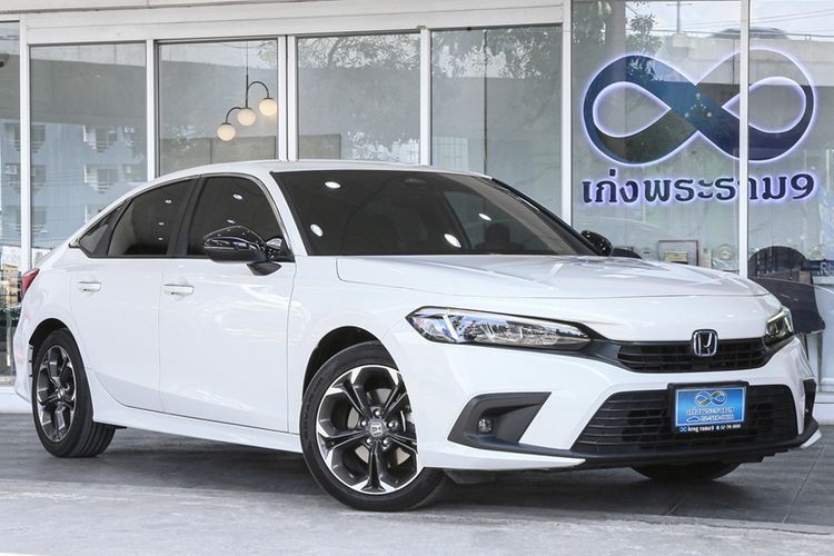 รถ Honda Civic 2.0 eHEV EL+ สี ขาว