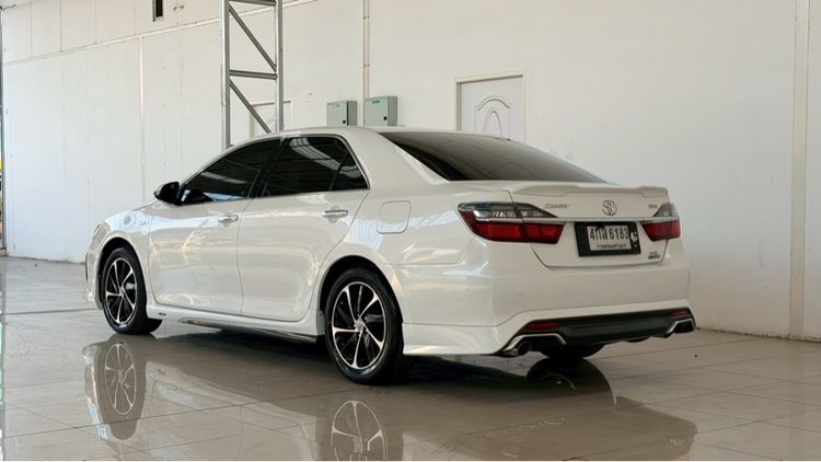 Toyota Camry 2015 2.0 G Extremo Sedan เบนซิน ไม่ติดแก๊ส เกียร์อัตโนมัติ ขาว รูปที่ 2