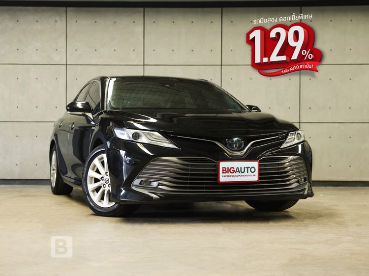 รถ Toyota Camry 2.5 Hybrid Premium สี ดำ