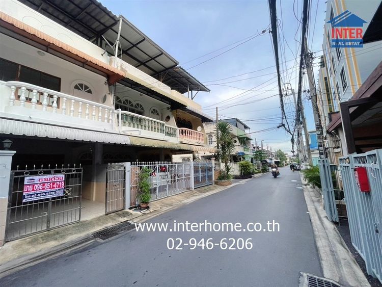 ทาวน์เฮ้าส์ 3 ชั้น 19 ตร.ว. ทาวน์เฮ้าส์ ซอยพหลโยธิน47 ถนนพหลโยธิน ถนนซอยพหลโยธิน47 เขตจตุจักร กรุงเทพมหานคร รูปที่ 3