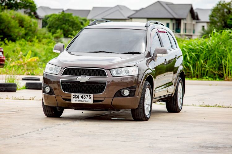 รถ Chevrolet Captiva 2.4 LT สี น้ำตาล