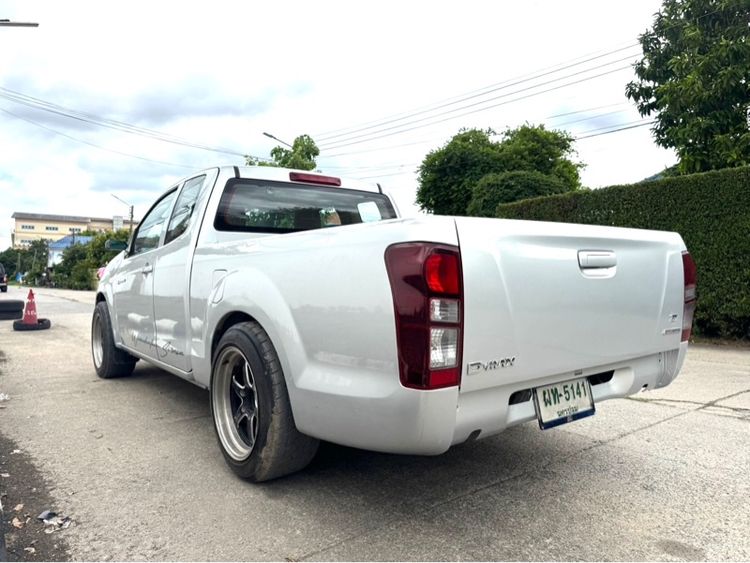 Isuzu D-MAX 2012 2.5 SLX Pickup ดีเซล ไม่ติดแก๊ส เกียร์ธรรมดา เทา รูปที่ 4