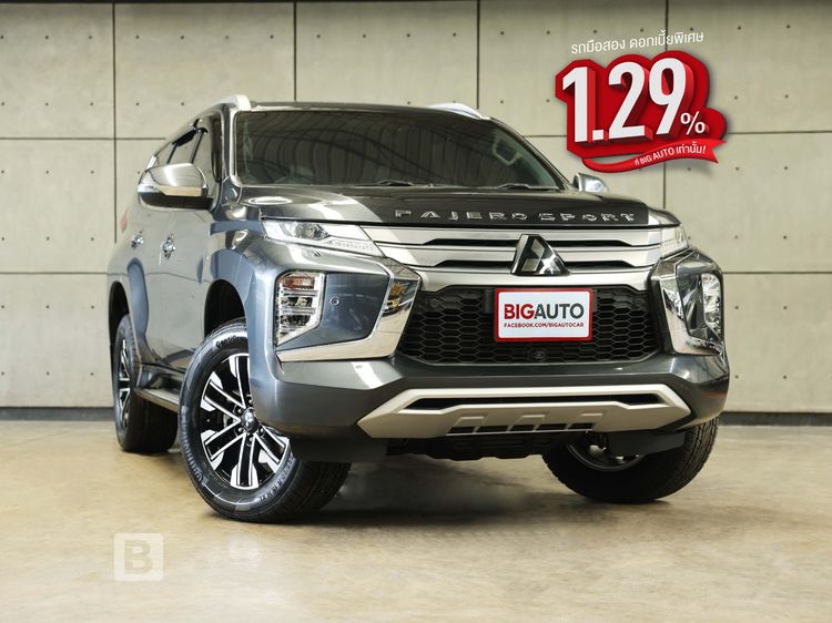 รถ Mitsubishi Pajero Sport 2.4 GT Premium สี เทา